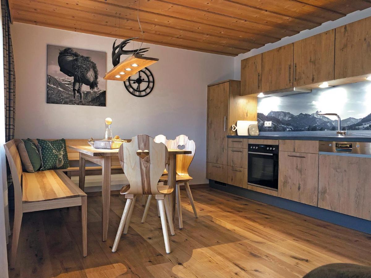 Ferienwohnungen Meusburger Tannheim Exteriör bild